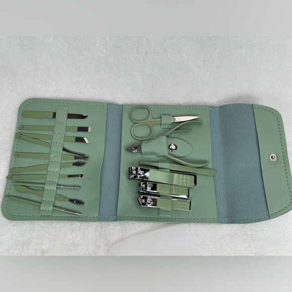 Fingernail kit, 16 pieces - Picture 4 of 5